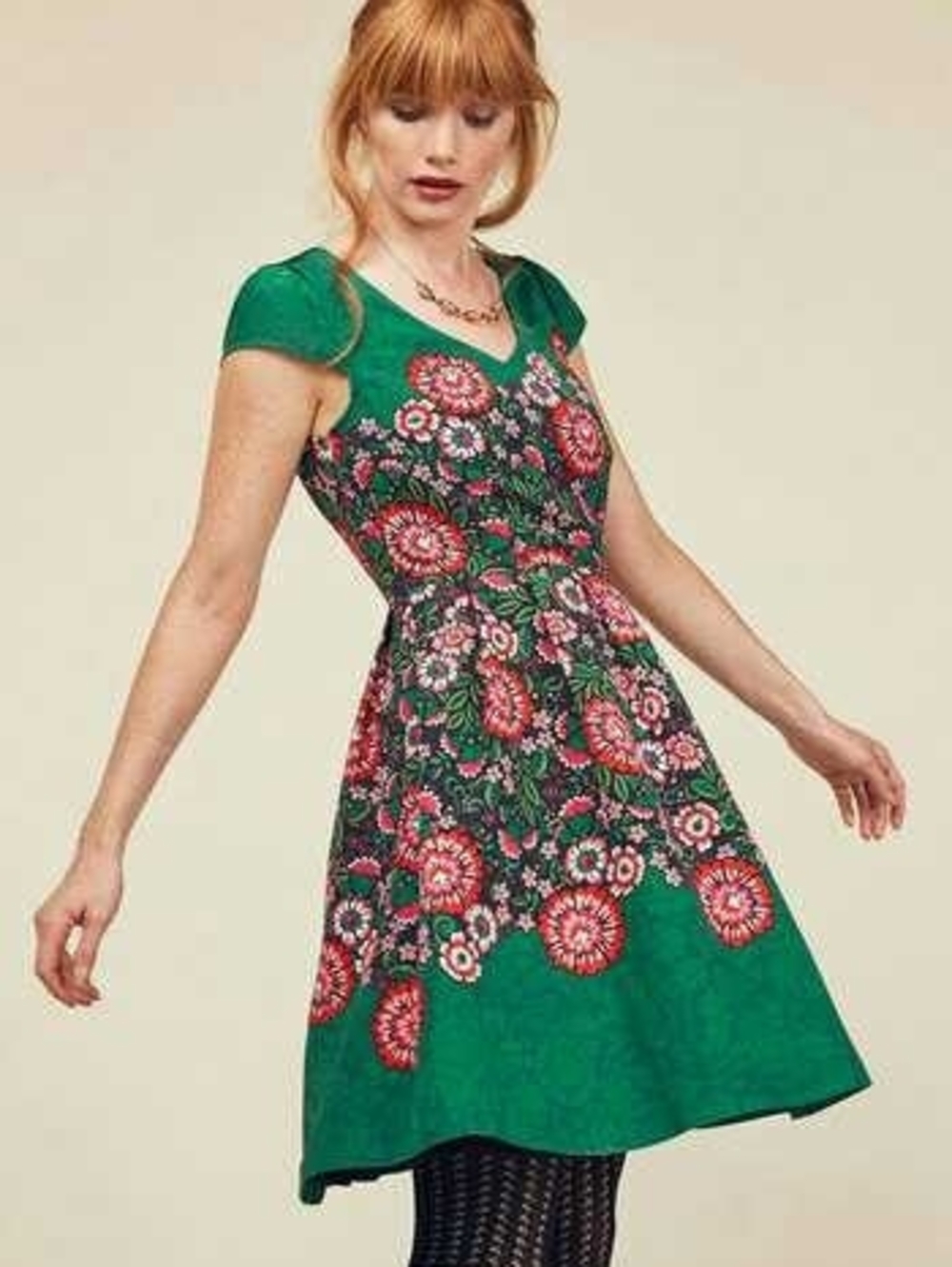 Modcloth Green Floral Fit-and-Flare Dress Size XL